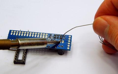 Solder the jumper Solder the jumper