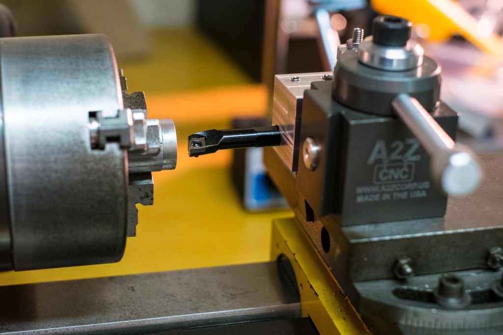 New boring bar tool holder