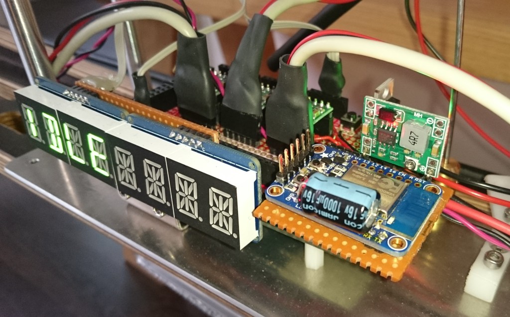 Adafruit huzzah ESP8266